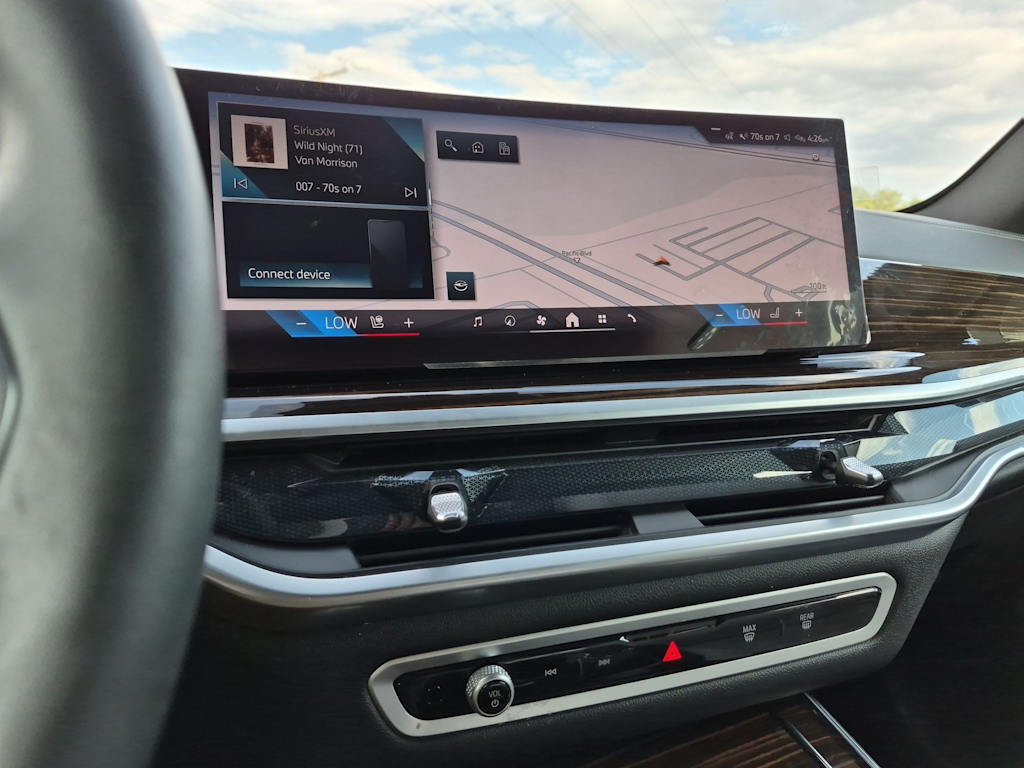 Thumbnail: 2025 BMW X5 - 15