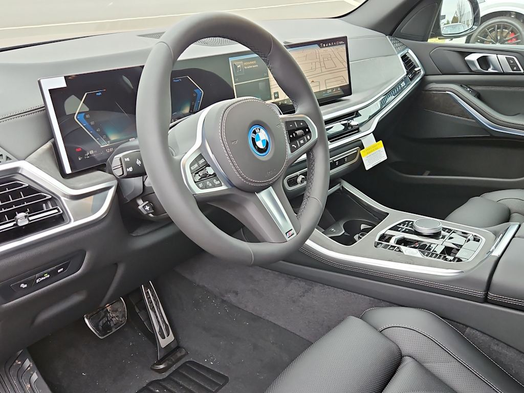 Thumbnail: 2026 BMW X5 - 2