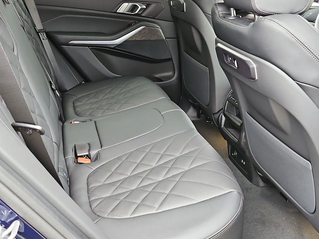 Thumbnail: 2026 BMW X5 - 25
