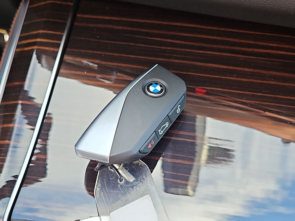 Thumbnail: 2026 BMW X5 - 39