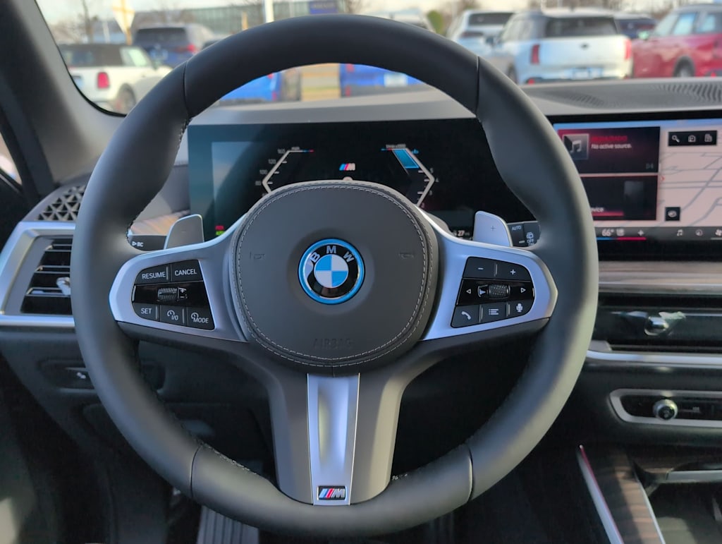 Thumbnail: 2026 BMW X5 - 14