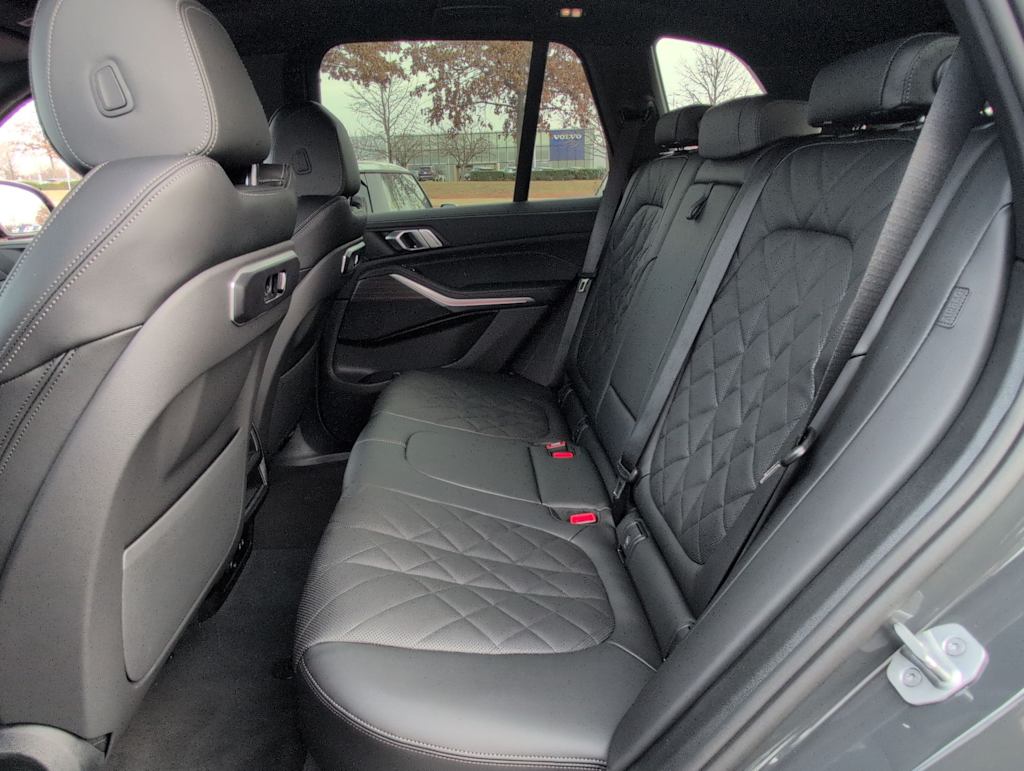 Thumbnail: 2026 BMW X5 - 28
