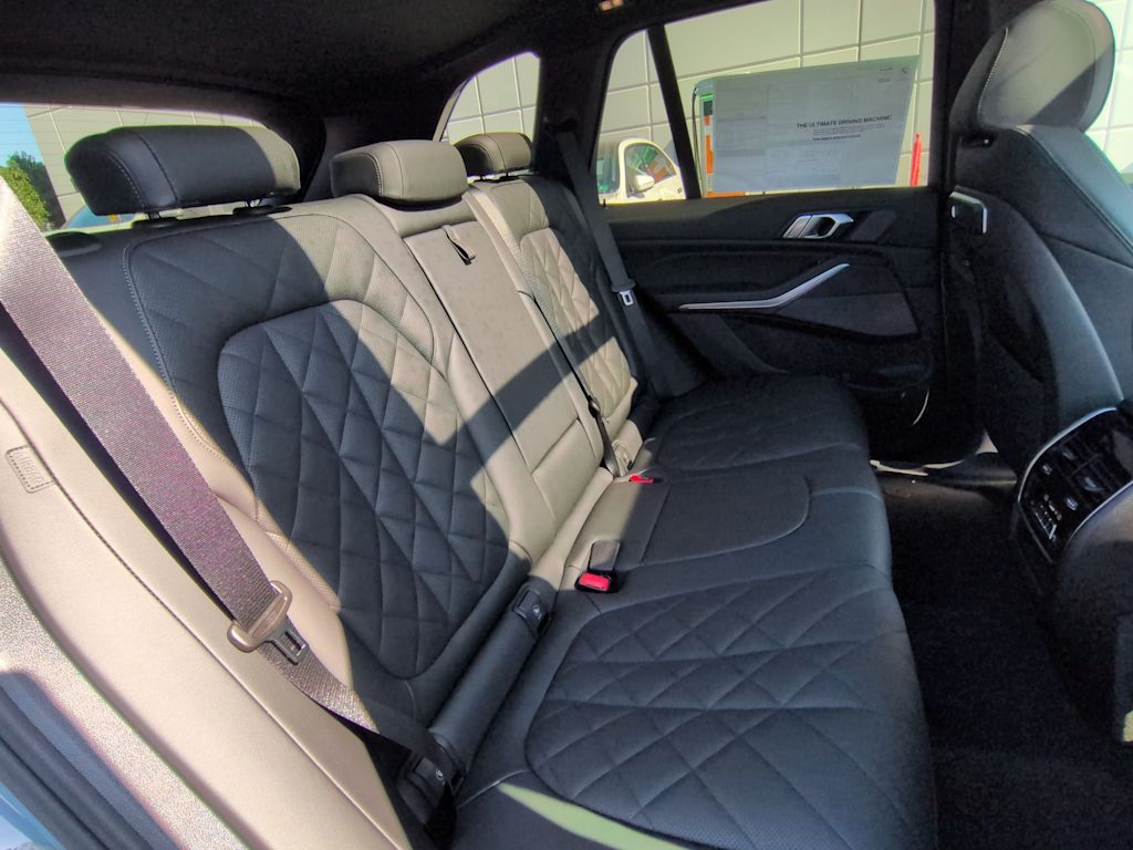 Thumbnail: 2026 BMW X5 - 29