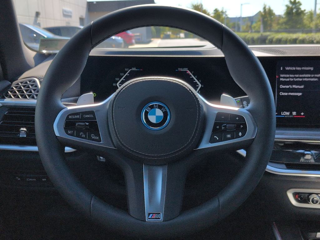 Thumbnail: 2026 BMW X5 - 14