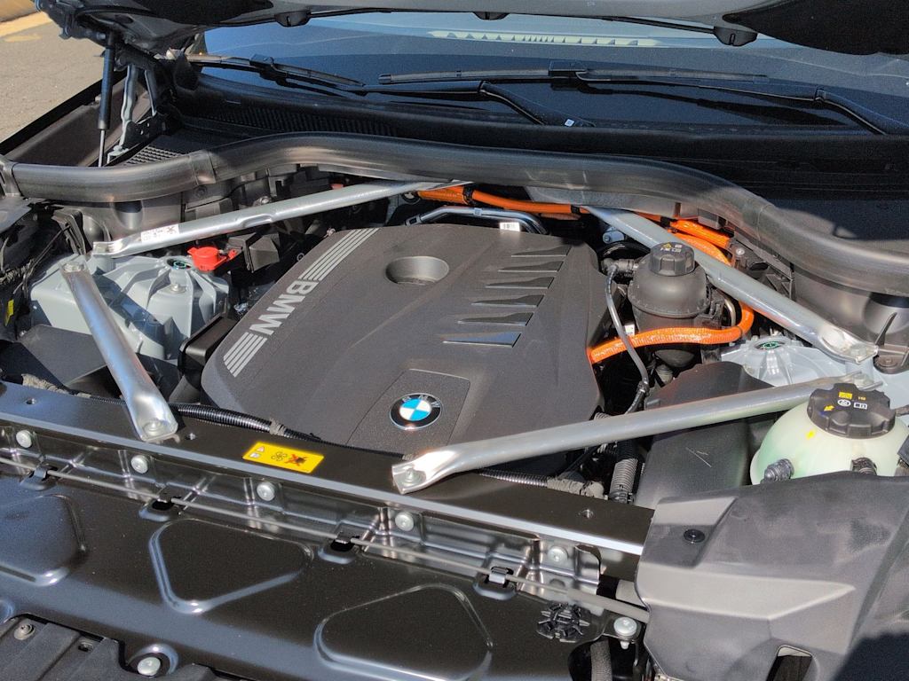 Thumbnail: 2026 BMW X5 - 9