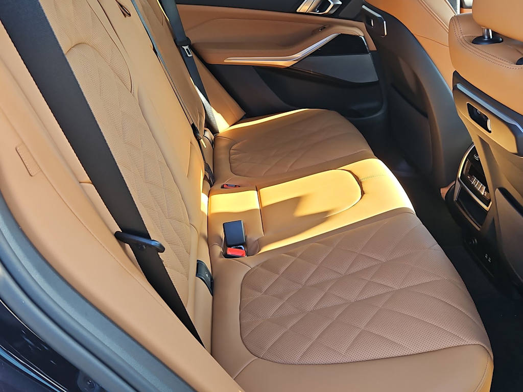 Thumbnail: 2026 BMW X5 - 12