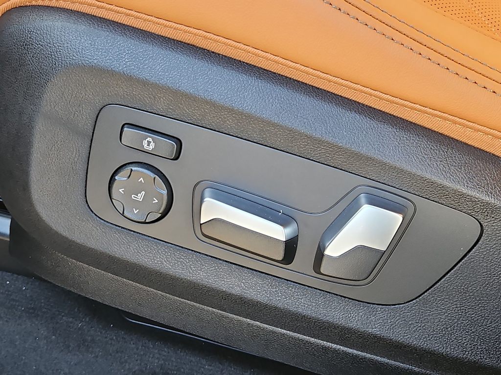 Thumbnail: 2026 BMW X5 - 22