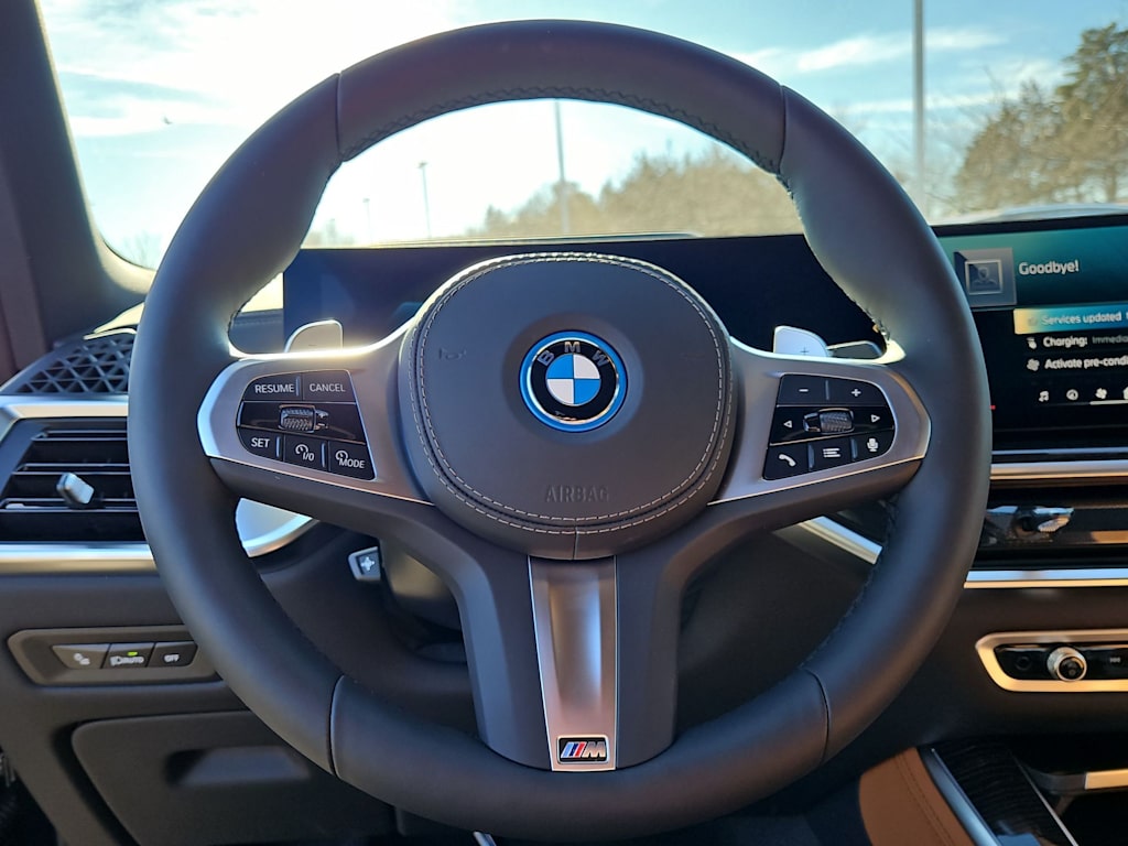 Thumbnail: 2026 BMW X5 - 14