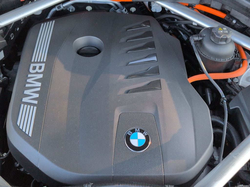 Thumbnail: 2026 BMW X5 - 9