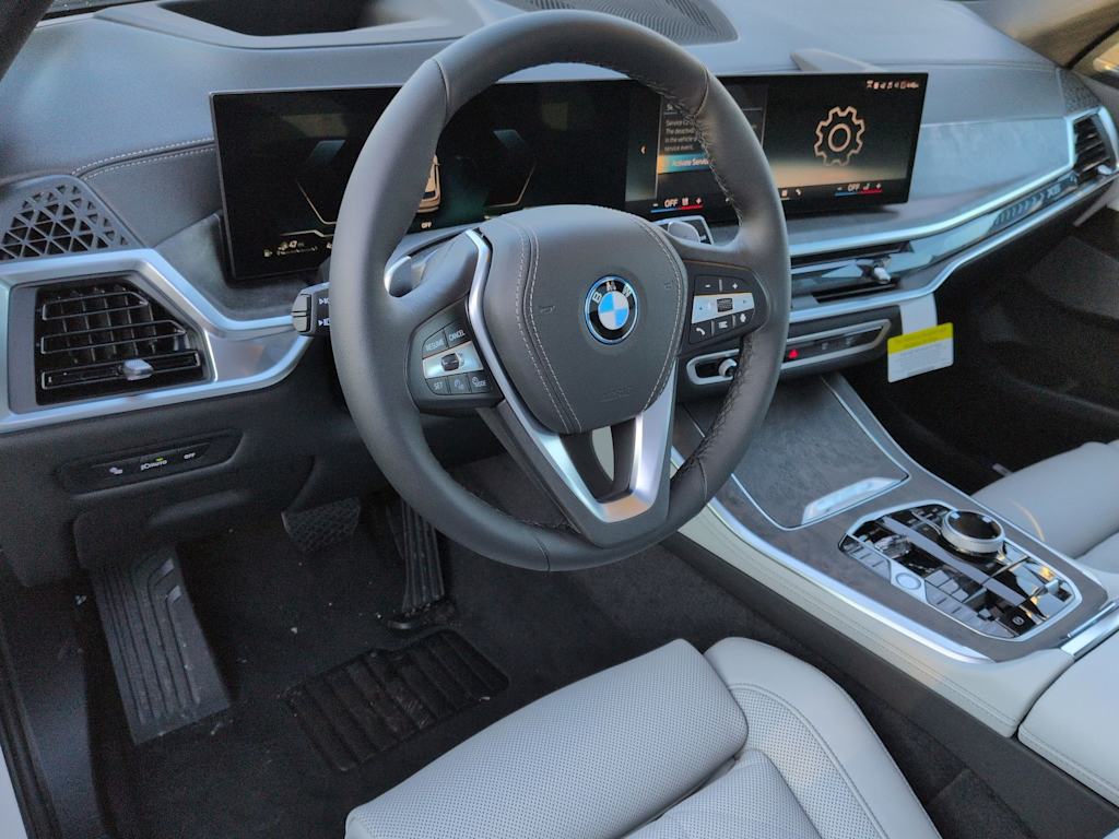 Thumbnail: 2026 BMW X5 - 2