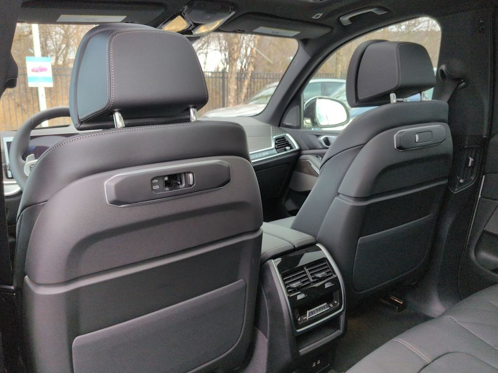Thumbnail: 2026 BMW X5 - 26