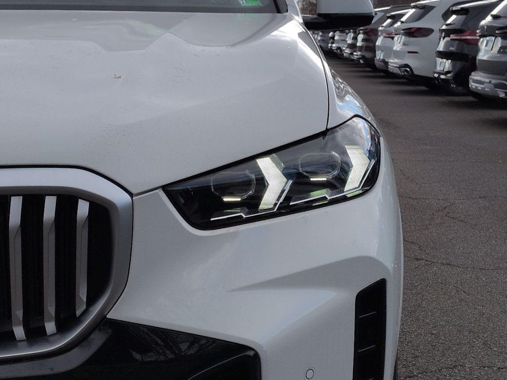 Thumbnail: 2026 BMW X5 - 7