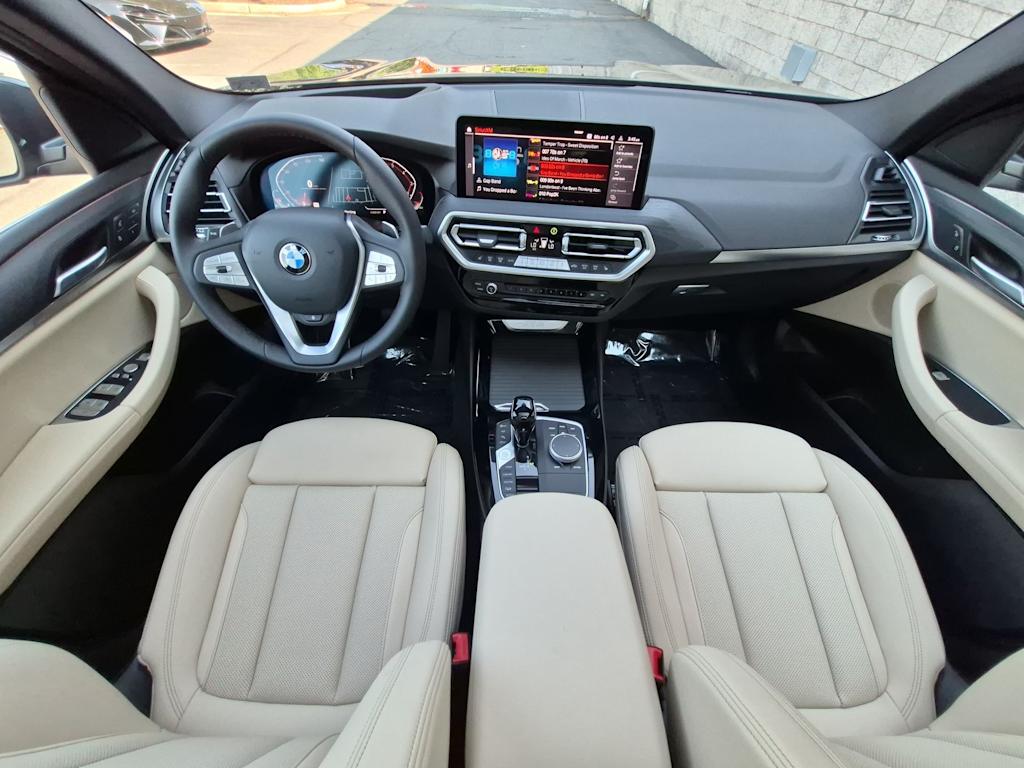 Thumbnail: 2024 BMW X3 - 10