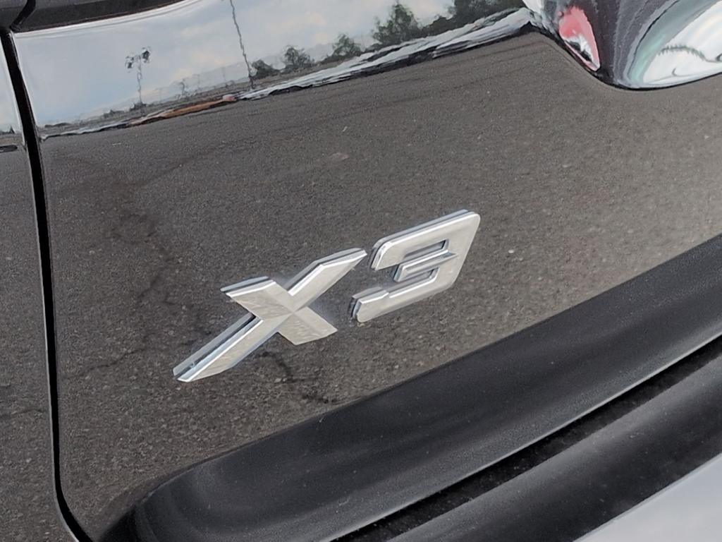 Thumbnail: 2023 BMW X3 - 26