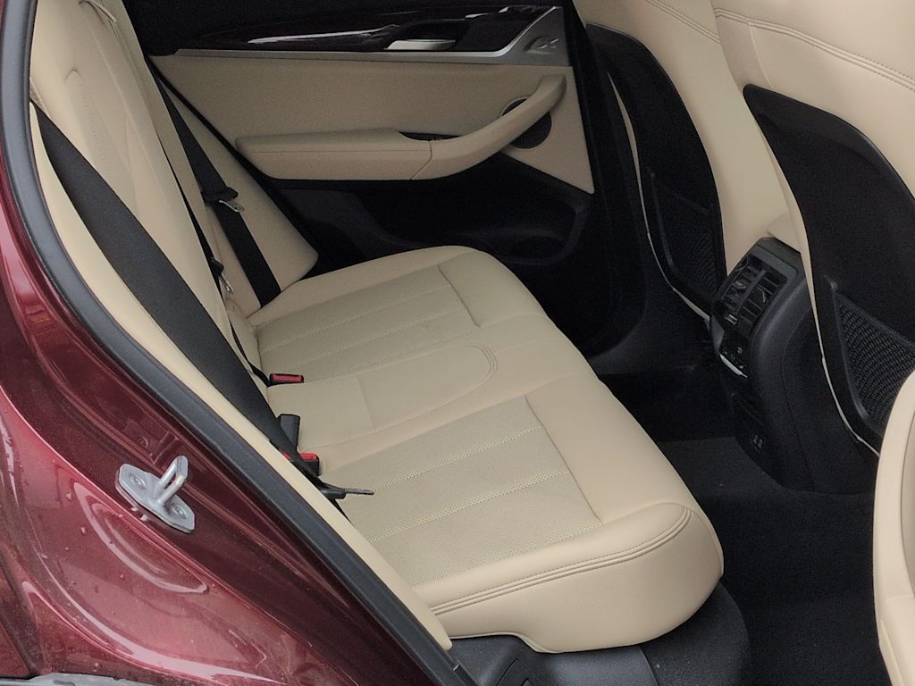 Thumbnail: 2024 BMW X3 - 30