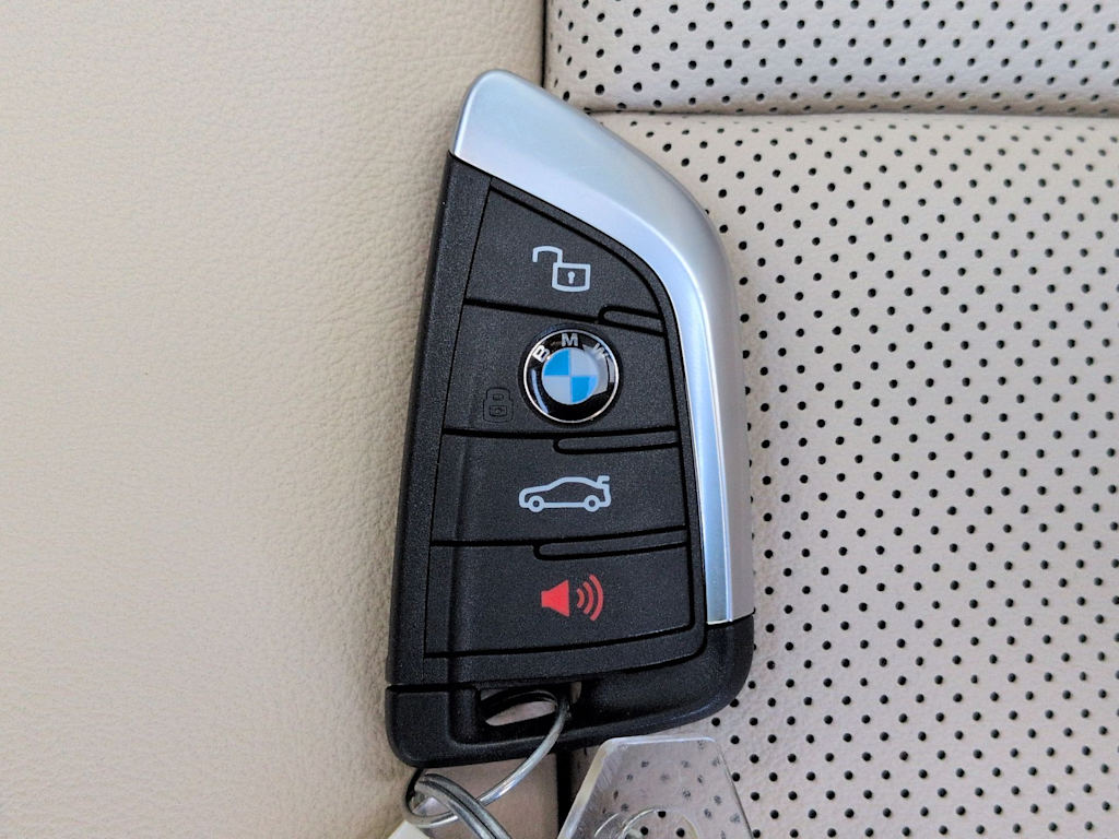 Thumbnail: 2024 BMW X3 - 19