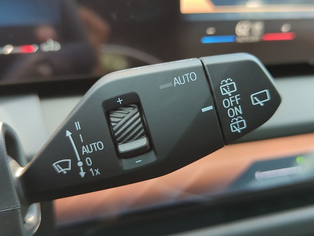 Thumbnail: 2025 BMW X3 - 15