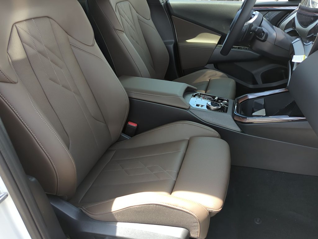 Thumbnail: 2025 BMW X3 - 29