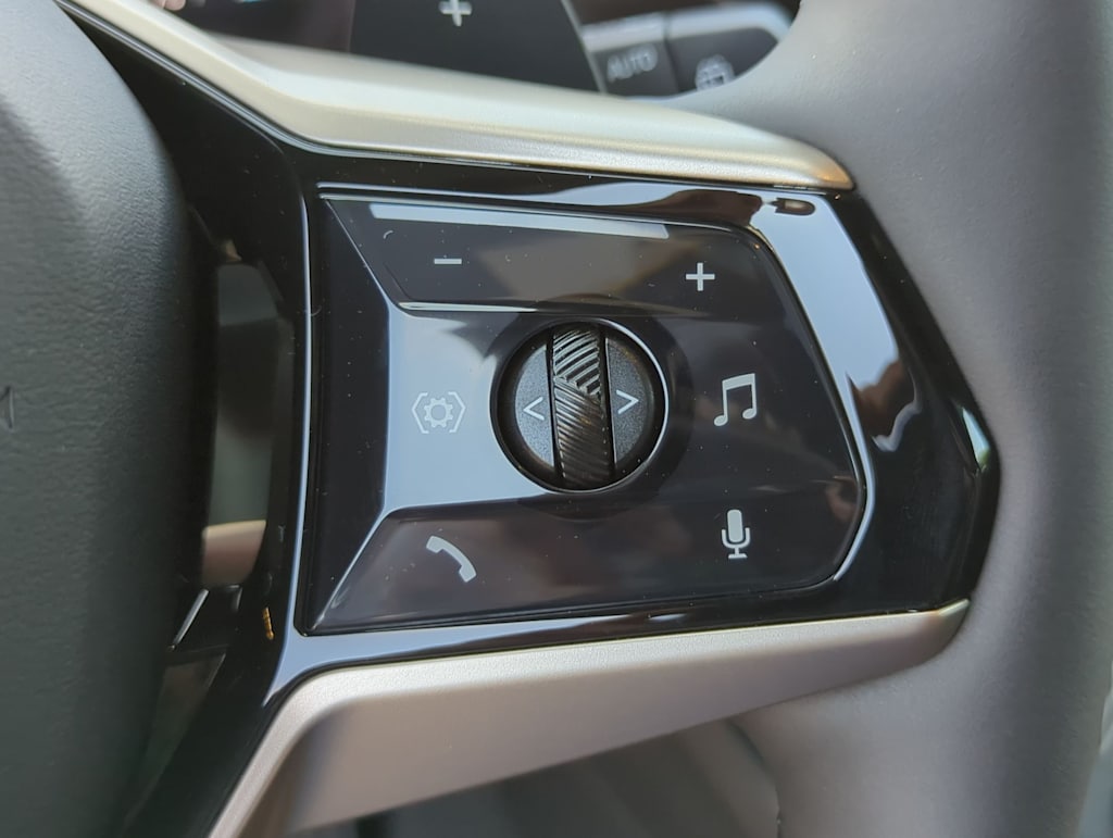 Thumbnail: 2025 BMW X3 - 31