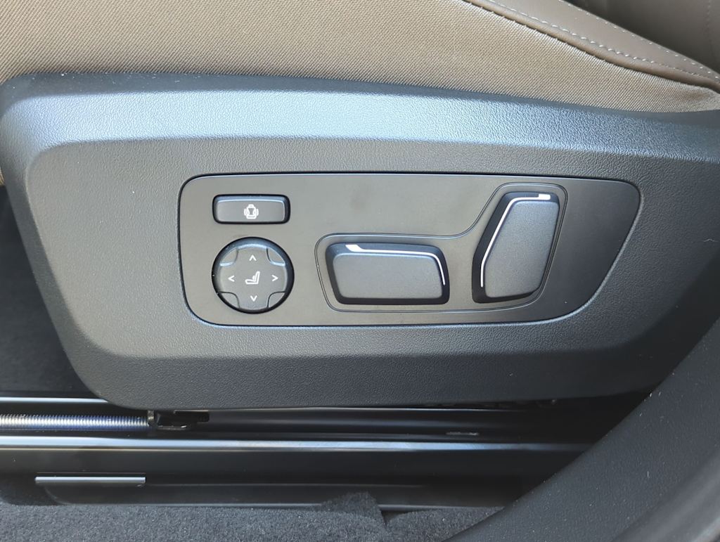 Thumbnail: 2025 BMW X3 - 25