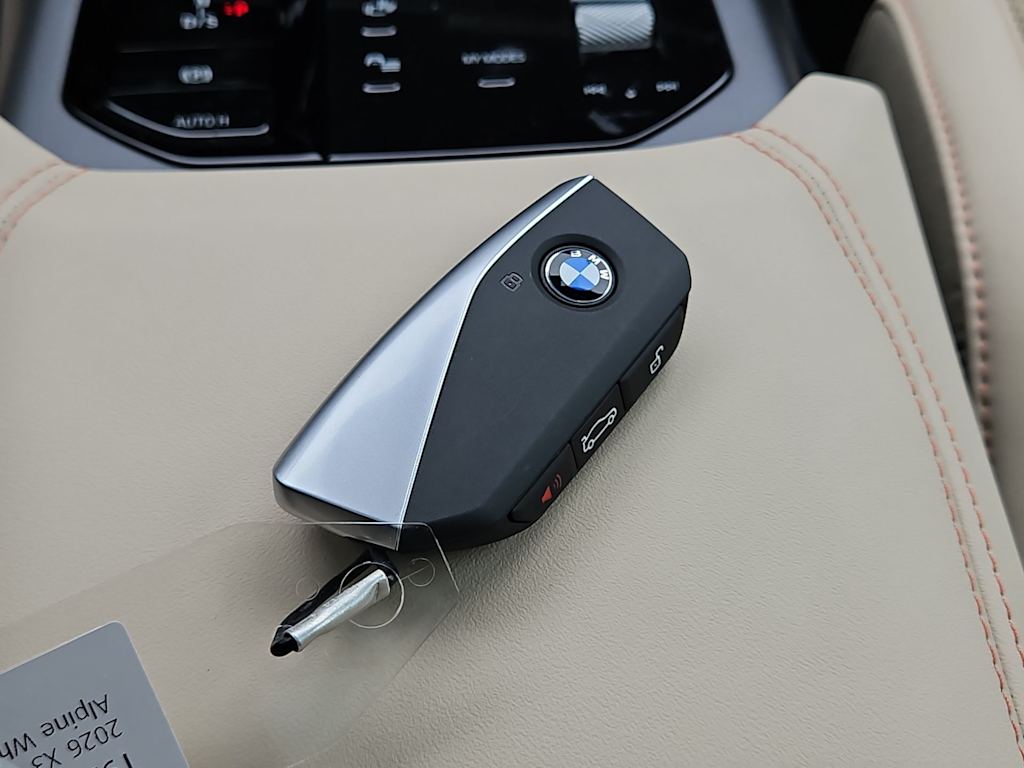 Thumbnail: 2026 BMW X3 - 15