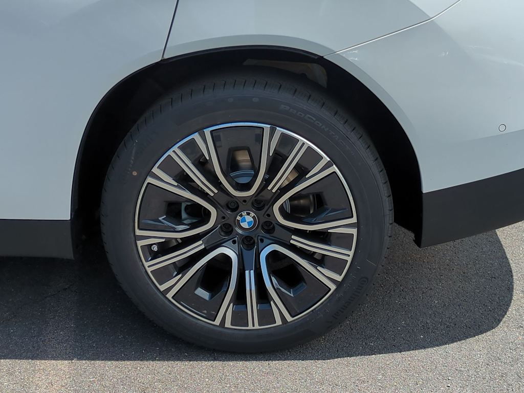 Thumbnail: 2025 BMW X3 - 8