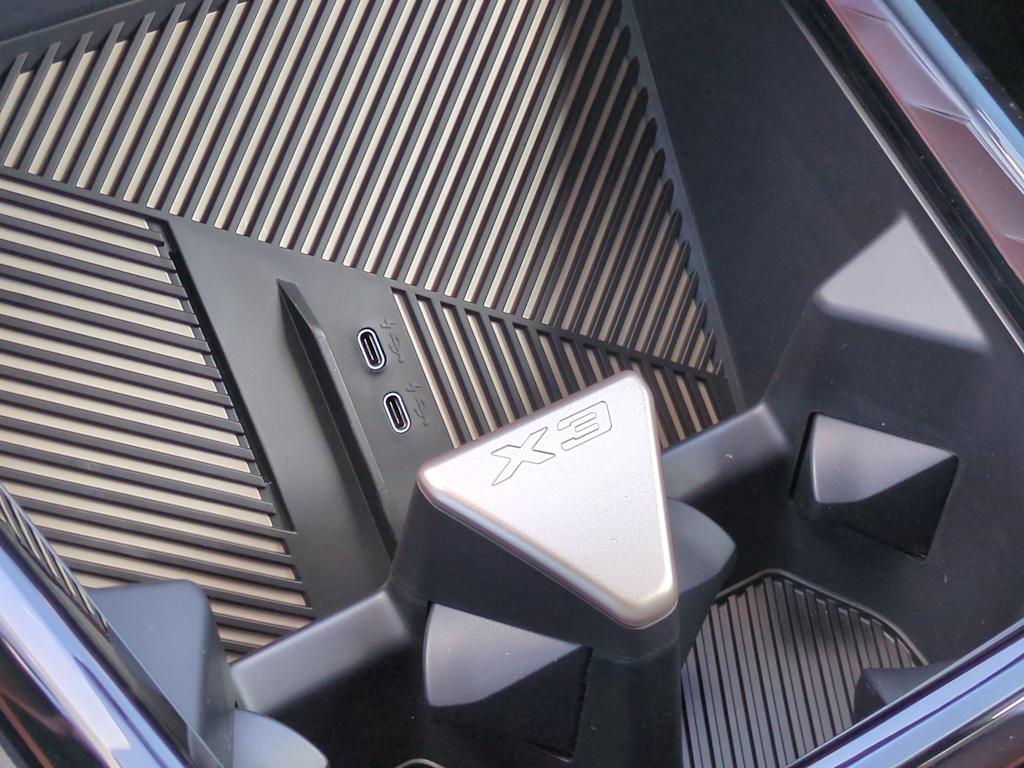 Thumbnail: 2025 BMW X3 - 34