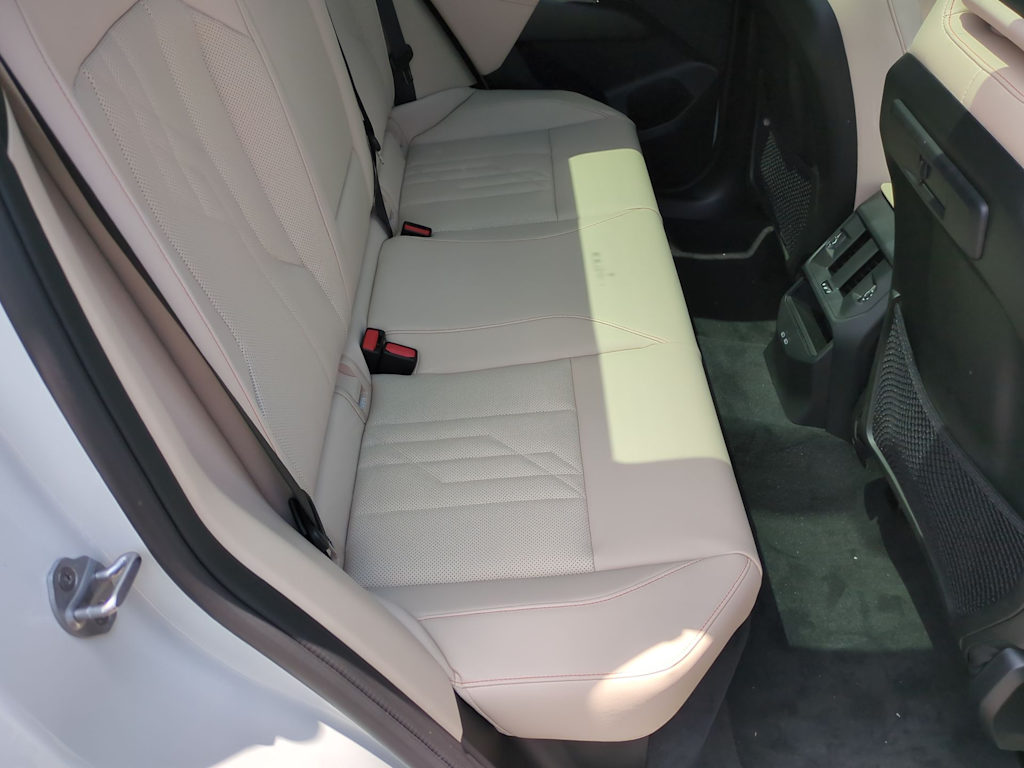 Thumbnail: 2025 BMW X3 - 11