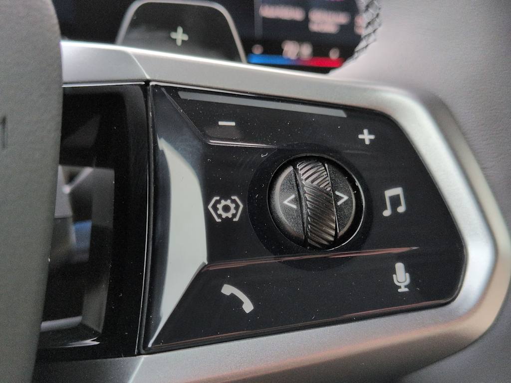 Thumbnail: 2026 BMW X3 - 31