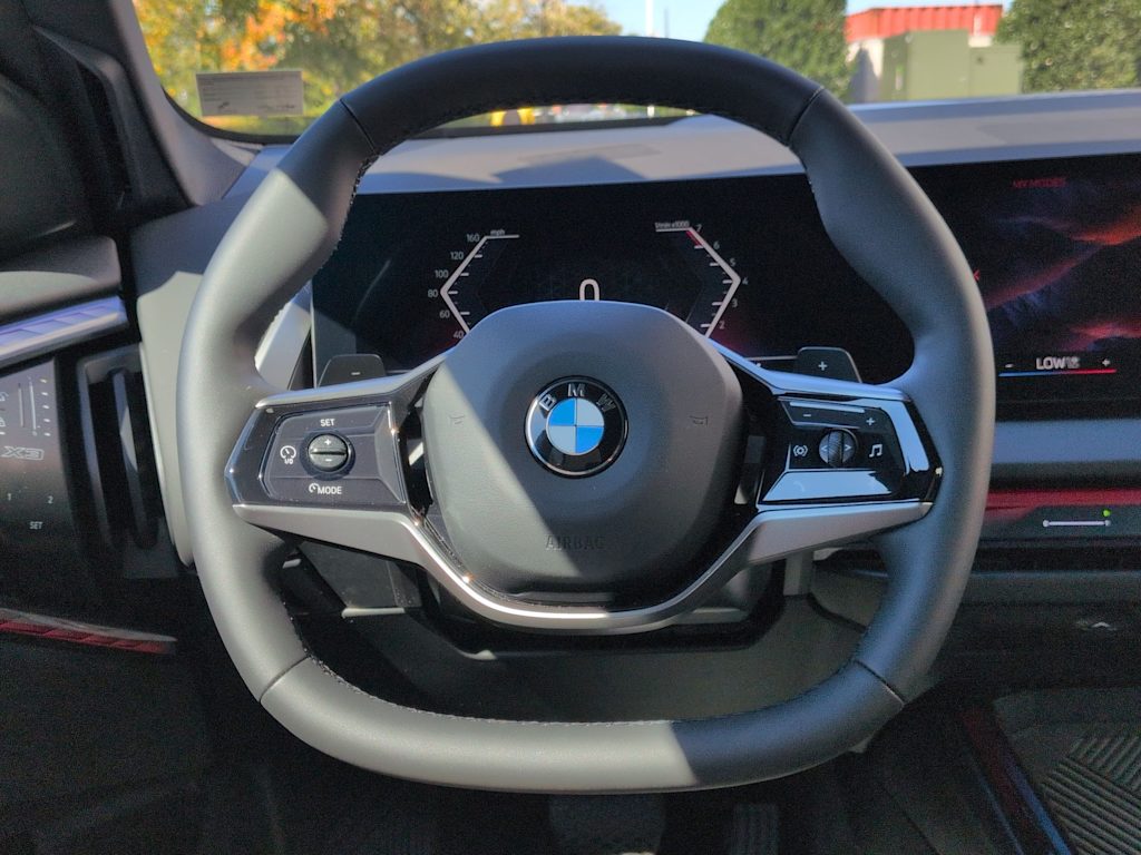 Thumbnail: 2026 BMW X3 - 14