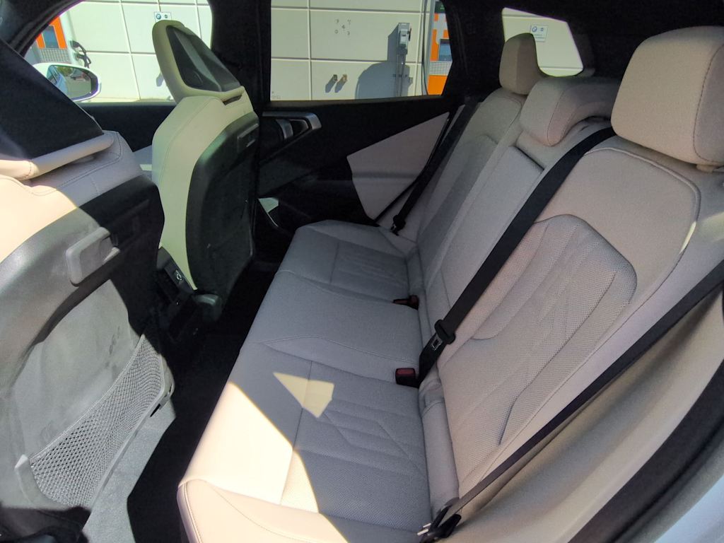 Thumbnail: 2026 BMW X3 - 13