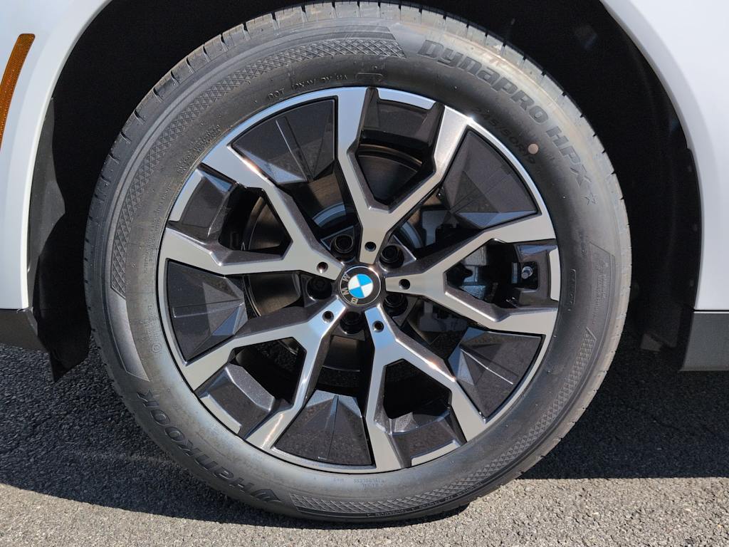 Thumbnail: 2026 BMW X3 - 8