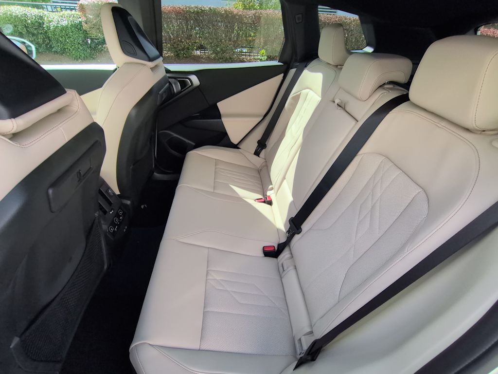 Thumbnail: 2026 BMW X3 - 27