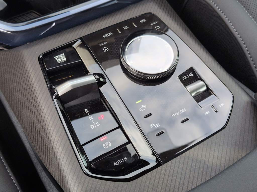 Thumbnail: 2026 BMW X3 - 36