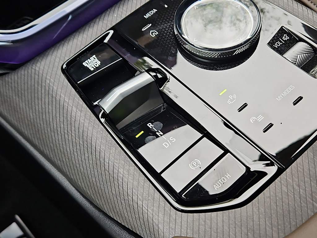 Thumbnail: 2026 BMW X3 - 37