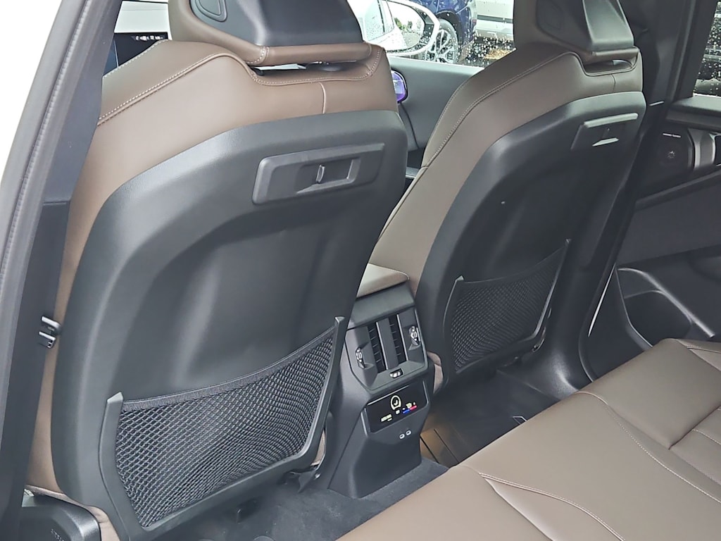 Thumbnail: 2026 BMW X3 - 13