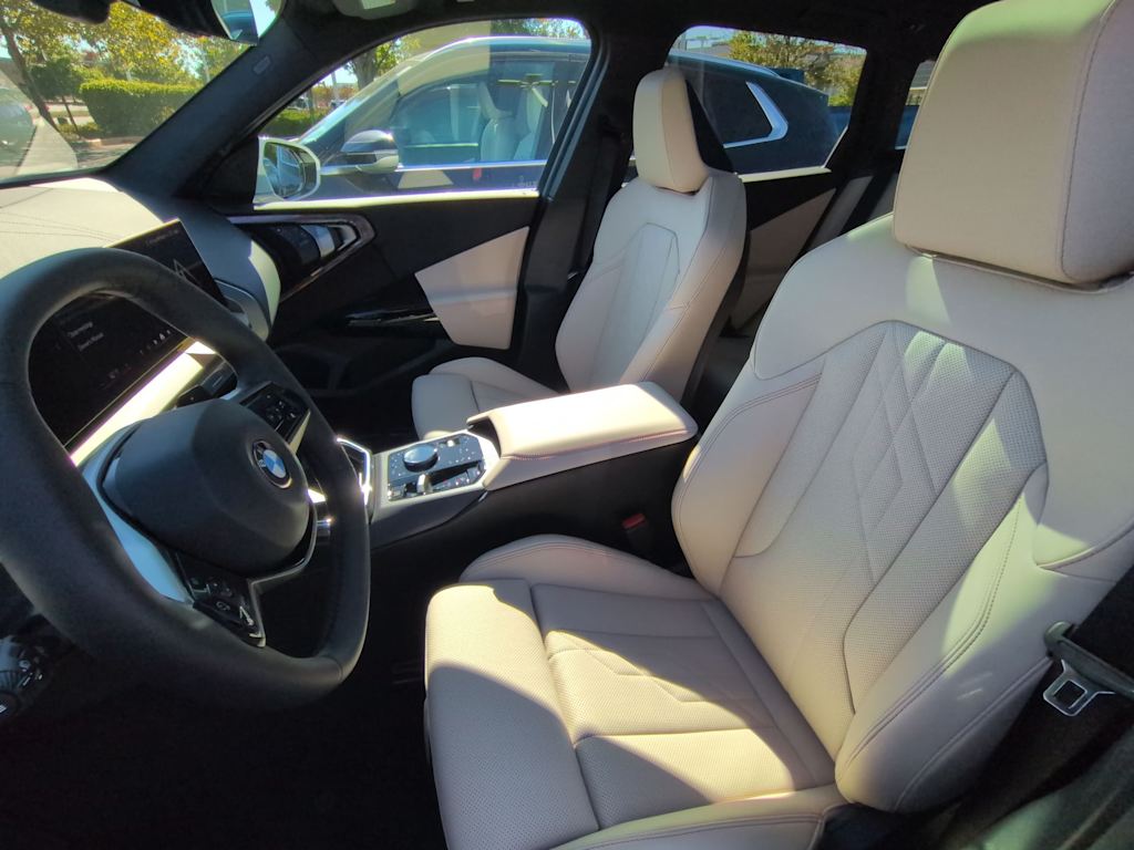 Thumbnail: 2026 BMW X3 - 11