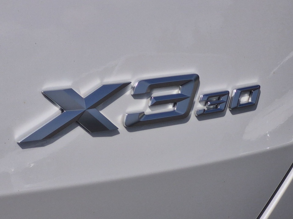 Thumbnail: 2026 BMW X3 - 25