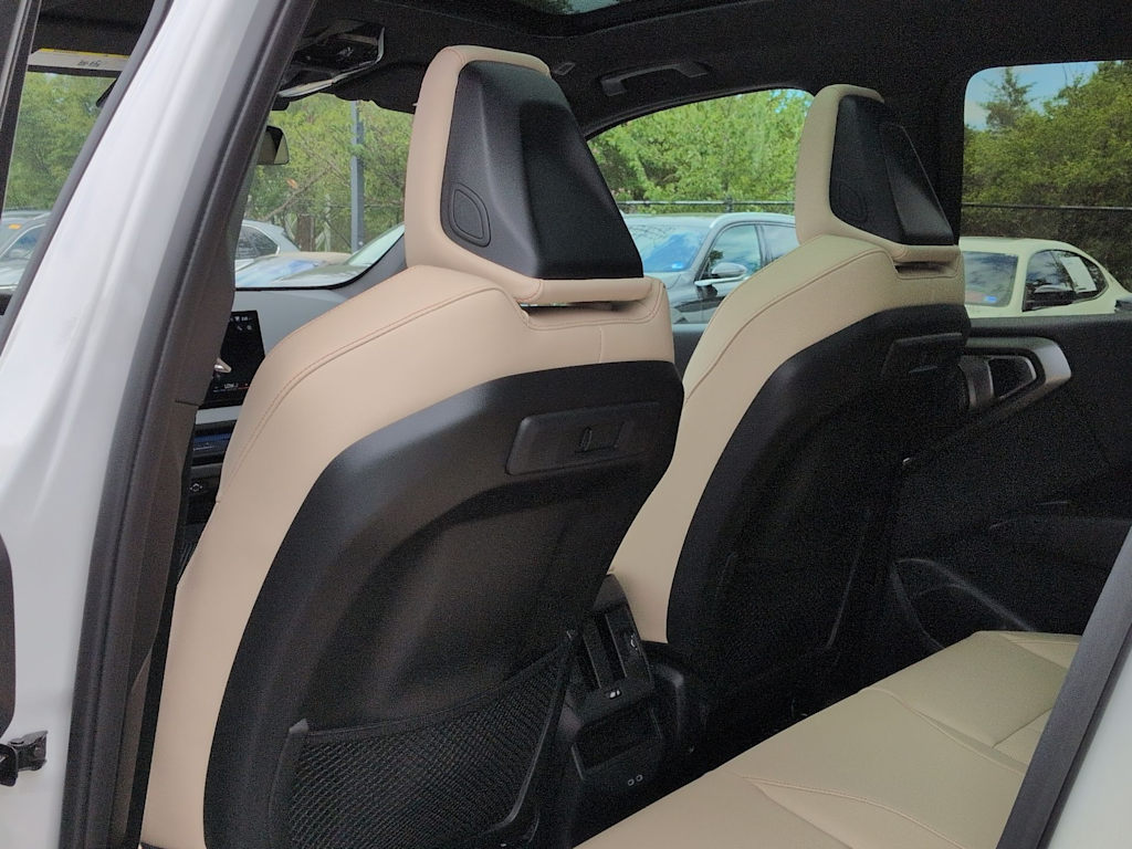 Thumbnail: 2026 BMW X3 - 13
