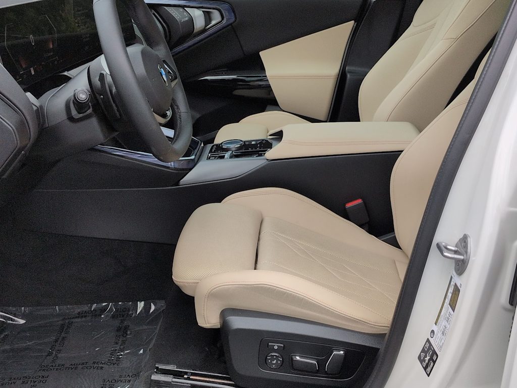 Thumbnail: 2026 BMW X3 - 11