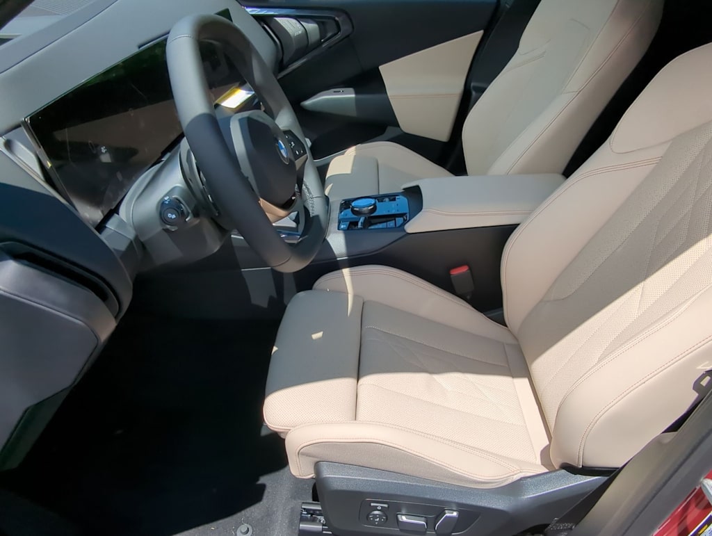 Thumbnail: 2025 BMW X3 - 11