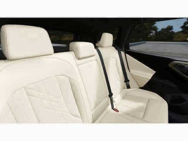 Thumbnail: 2025 BMW X3 - 12