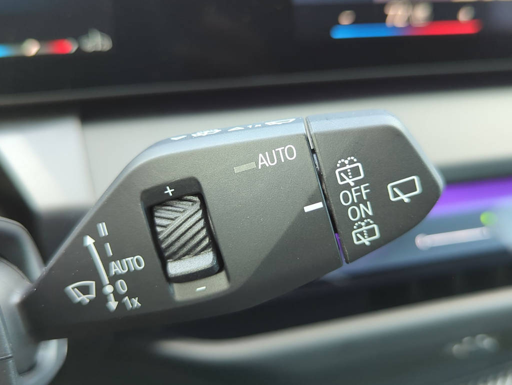 Thumbnail: 2025 BMW X3 - 32