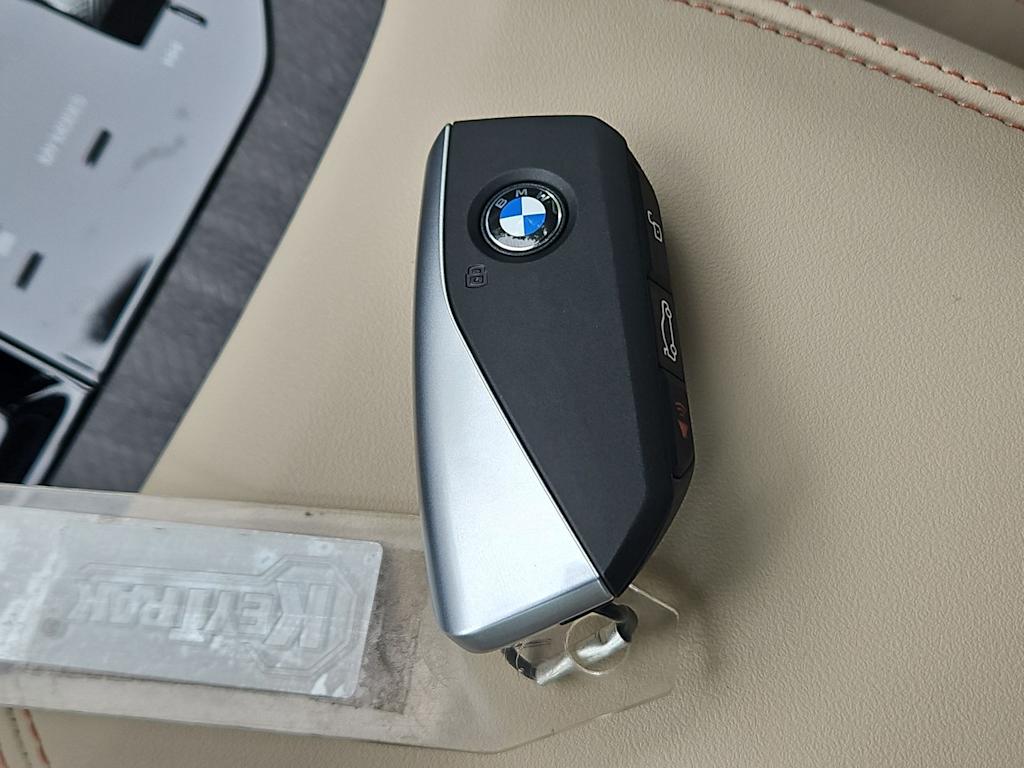 Thumbnail: 2026 BMW X3 - 19