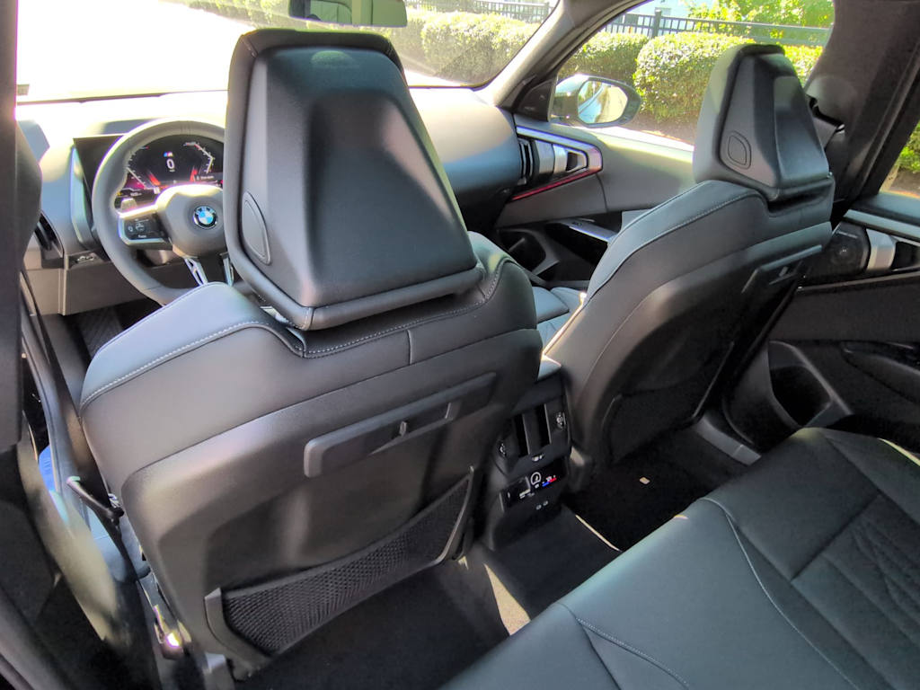 Thumbnail: 2026 BMW X3 - 13