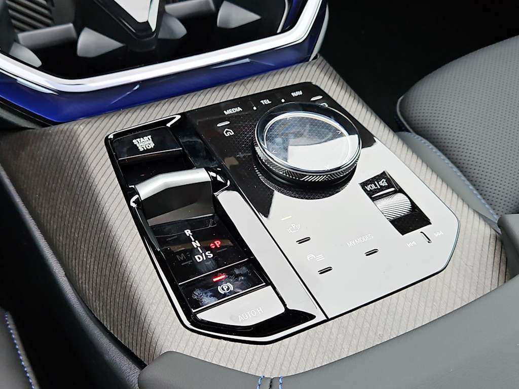 Thumbnail: 2026 BMW X3 - 39