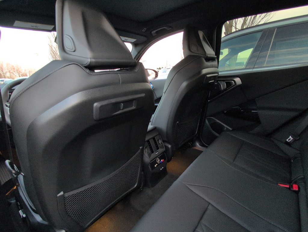 Thumbnail: 2026 BMW X3 - 13