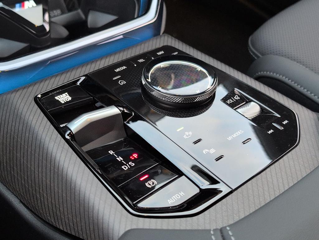Thumbnail: 2026 BMW X3 - 16
