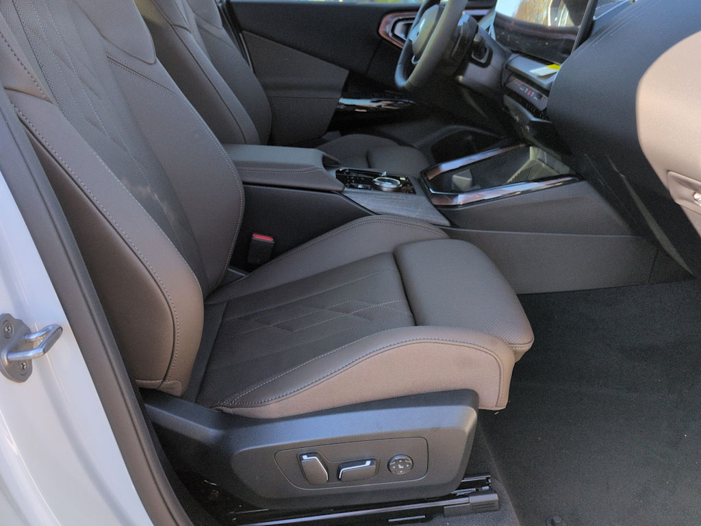 Thumbnail: 2026 BMW X3 - 11