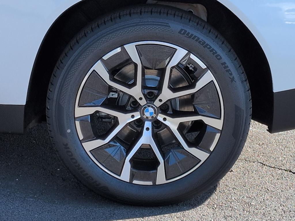 Thumbnail: 2026 BMW X3 - 8
